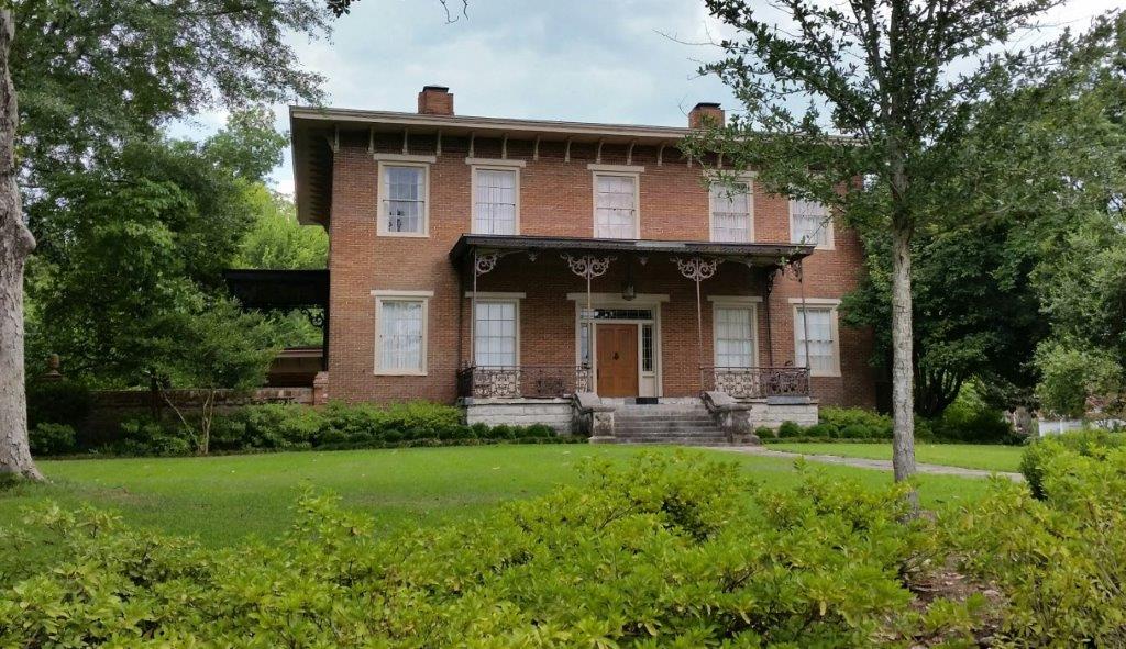 Photograph of the James T. Harrison Home in Columbus, Mississippi.