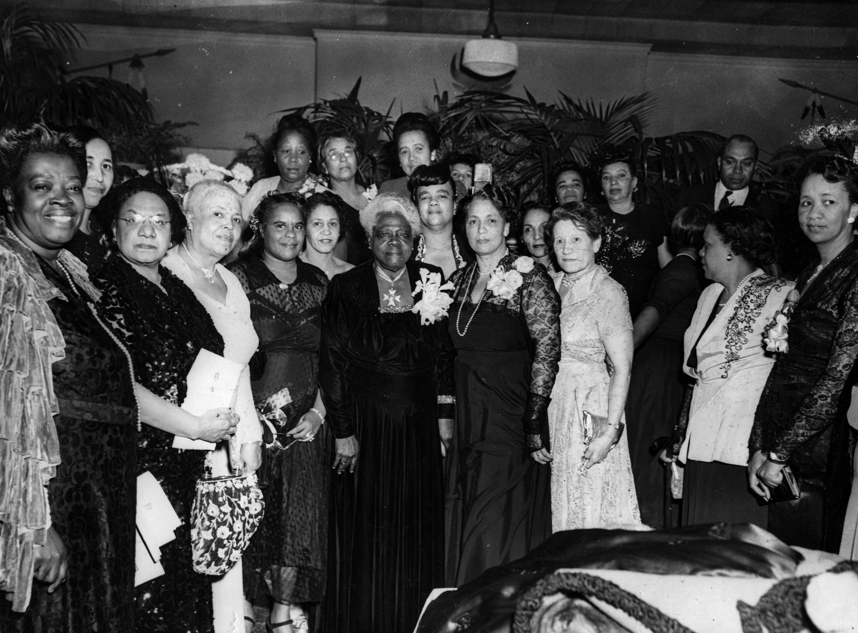 The closing dinner marking the retirement of Mary McLeod Bethune in November 1949.